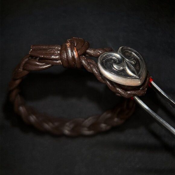 James Avery Heart Leather Cord Bracelet - Picture 4 of 8